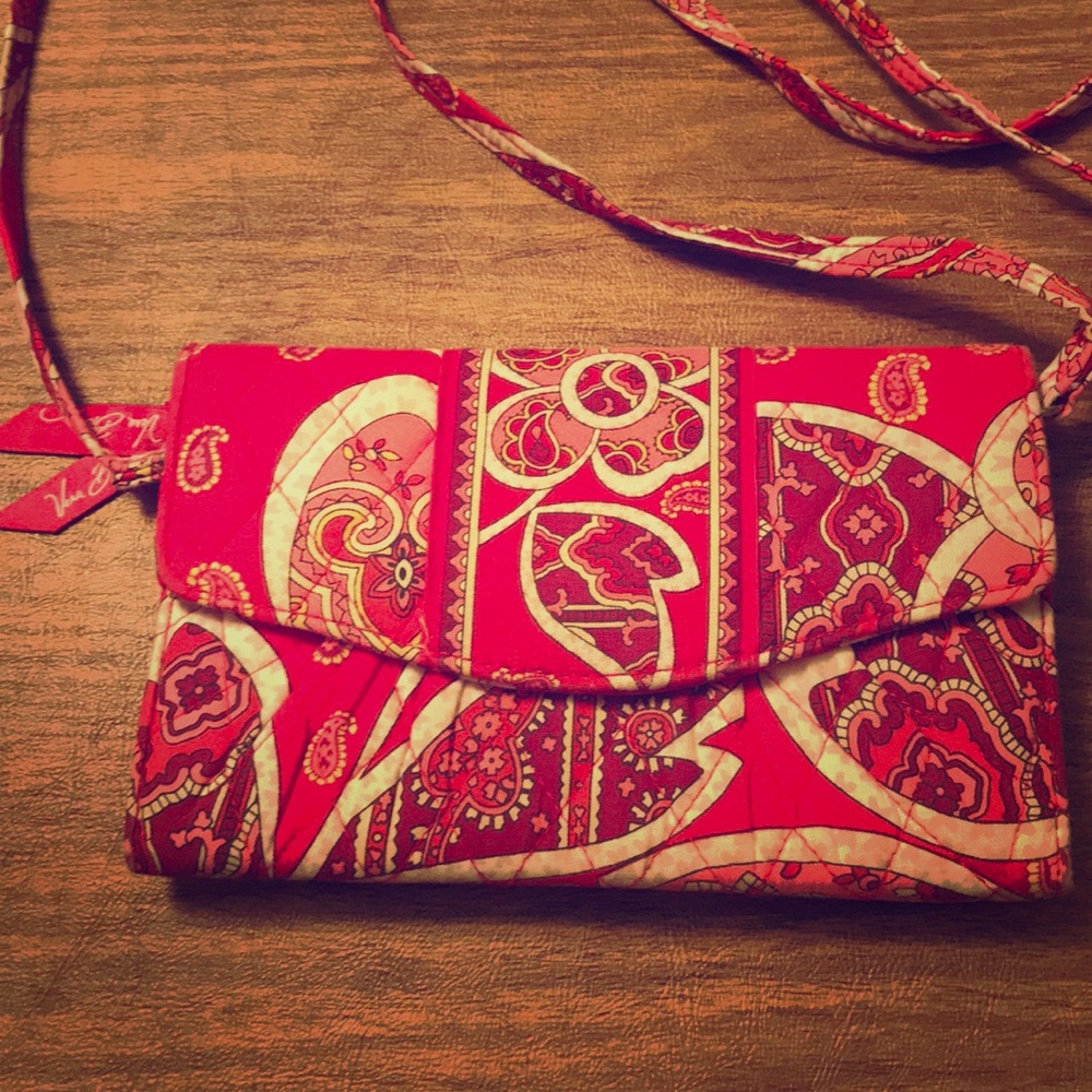 Vera Bradley Crossbody Clutch, removable strap